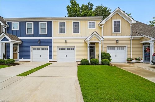 20 Village Park Ln, Poquoson, VA, 23662-1589 | Card Image