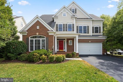 42511 Meridian Hill Dr, BRAMBLETON, VA, 20148-5687 | Card Image