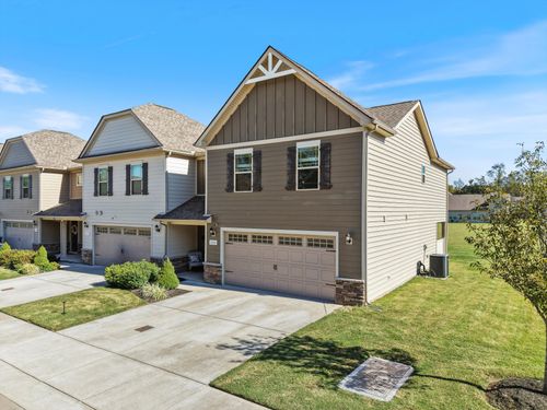 320 Longhorn Dr, Smyrna, TN, 37167-2756 | Card Image