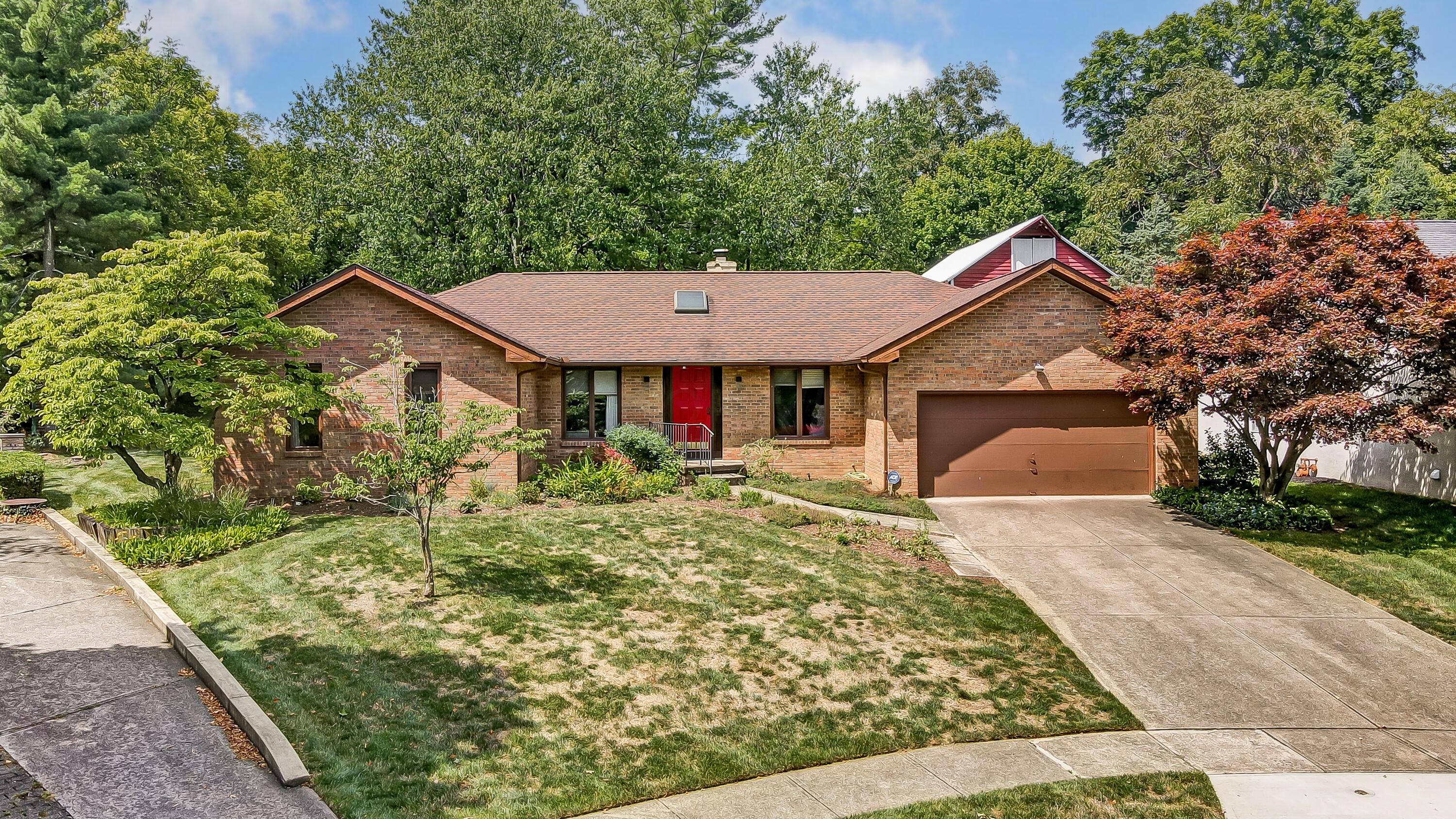 Alfie Pl, Columbus, OH 43213