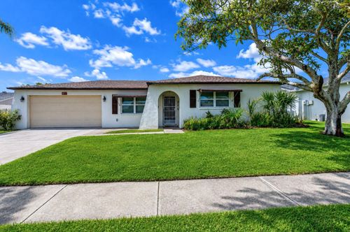 8811 Martinique Ln, PORT RICHEY, FL, 34668-5961 | Card Image