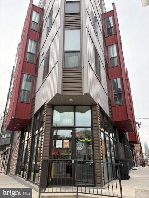 1540 Ridge Ave, PHILADELPHIA, PA, 19130-2388 | Card Image