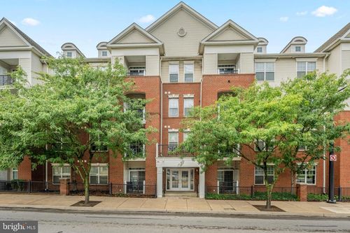 3122-350 W Elm St, CONSHOHOCKEN, PA, 19428-1824 | Card Image