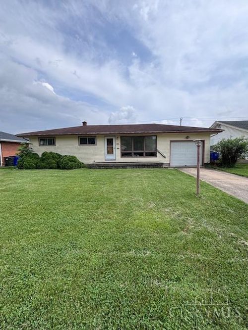 881 Sanders Drive, Hamilton, OH, 45013 | Card Image