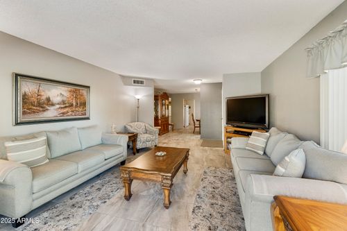 649 S Arrowwood Way, Mesa, AZ, 85208-6330 | Card Image