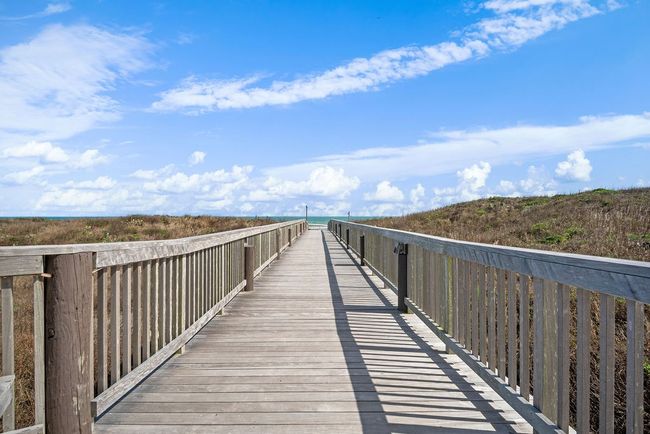 Boardwalk to the beach. | Image 21