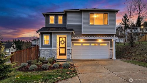 19031 123rd Pl Se, Renton, WA, 98058-6683 | Card Image