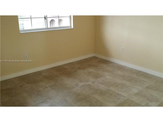 APT-819 - 21205 Nw 14 Th Pl, Townhouse with 3 bedrooms, 3 bathrooms and null parking in Miami Gardens FL | Image 10