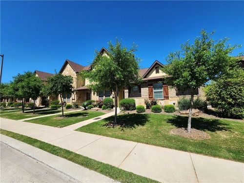 324 Newcomb Ln, College Station, TX, 77845-7780 | Card Image
