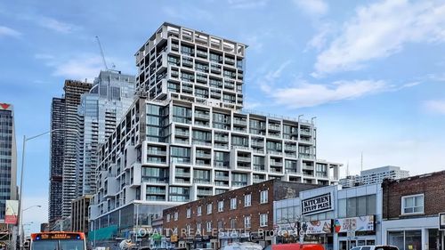 {{alt}} | Card Image