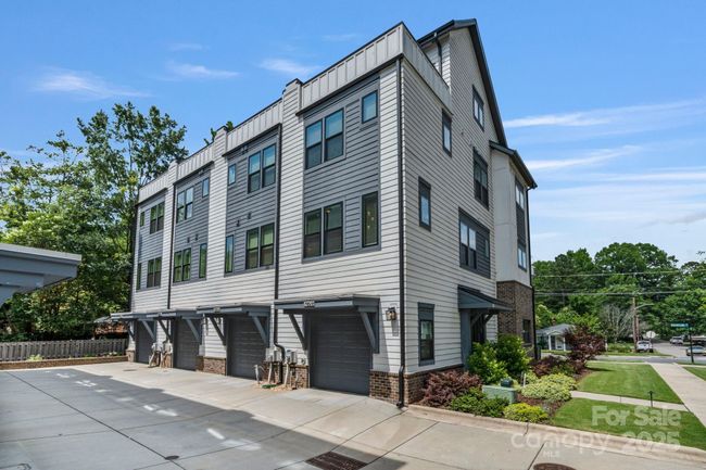 Attached Garage | Image 35