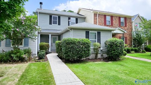 8833 Tacoma Trl Se, Huntsville, AL, 35802-4043 | Card Image