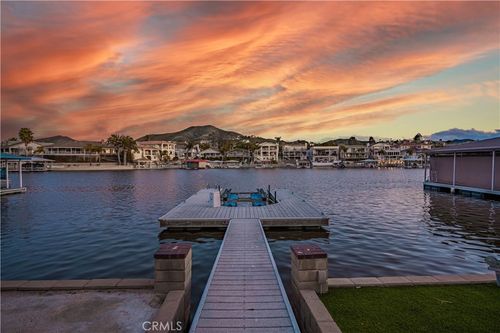 30360 Point Marina Dr, Canyon Lake, CA, 92587-7413 | Card Image