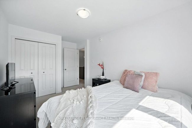 665 Cordelette Cir, House attached with 3 bedrooms, 3 bathrooms and 4 parking in Orleans ON | Image 29