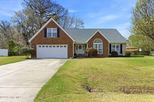 104 Shady Side Ln, New Bern, NC, 28562-9590 | Card Image