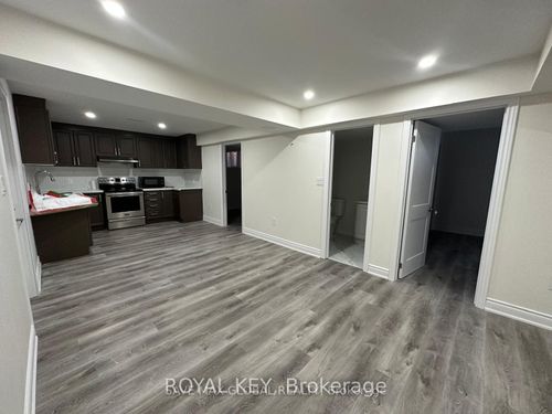 28 Kalmia Rd, Brampton, ON, L6X5G4 | Card Image