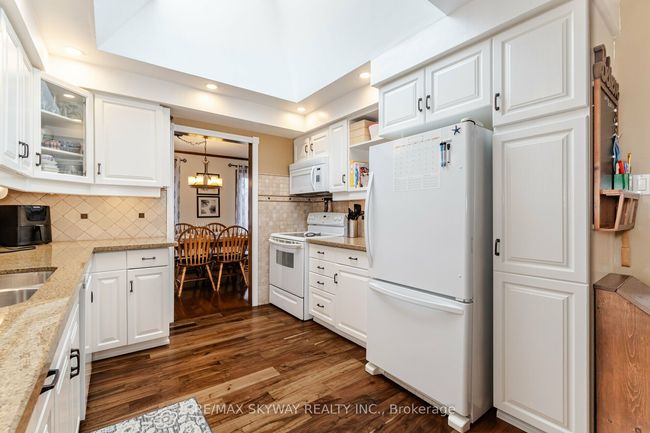 13 Mcgillivary Cres, House other with 4 bedrooms, 3 bathrooms and 4 parking in Brampton ON | Image 15