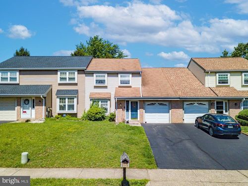 4 Beaver Hill Rd, Horsham, PA, 19044-1723 | Card Image