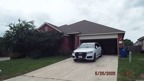 2064 Dove Crossing Dr, New Braunfels, TX, 78130-3360 | Card Image