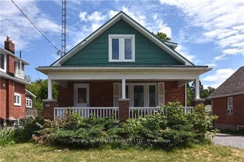 93 Park Rd S, Oshawa, ON, L1J4G7 | Card Image
