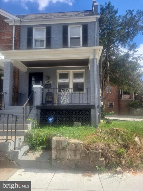 2701 Minnesota Ave Se, WASHINGTON, DC, 20019-1005 | Card Image