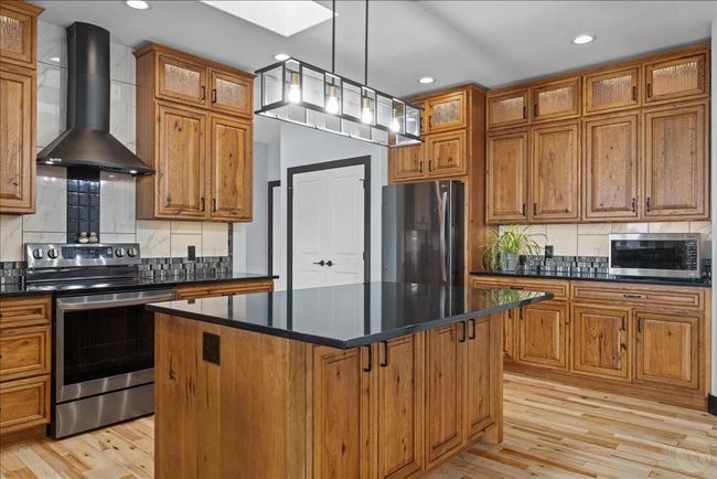 7126 Skycrest Dr, House other with 5 bedrooms, 3 bathrooms and null parking in Billings MT | Image 9