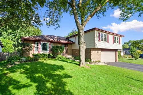 1434 Coral Reef Way, Lake Zurich, IL, 60047-2920 | Card Image