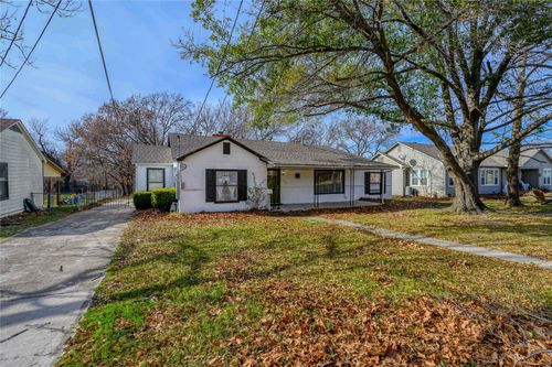 1213 Hillcrest Blvd, Gainesville, TX, 76240-2818 | Card Image