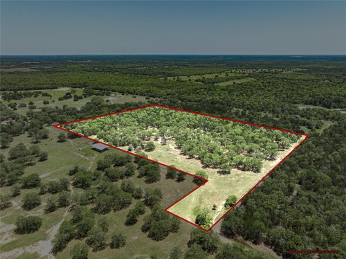 4638 Red Hollow Rd, Smithville, TX, 78957-2187 | Card Image