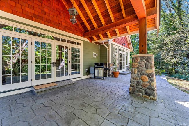 6140 Lakes Rd, House other with 5 bedrooms, 5 bathrooms and 4 parking in Duncan BC | Image 41