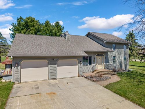510 Mcintosh Road, La Crescent, MN, 55947 | Card Image