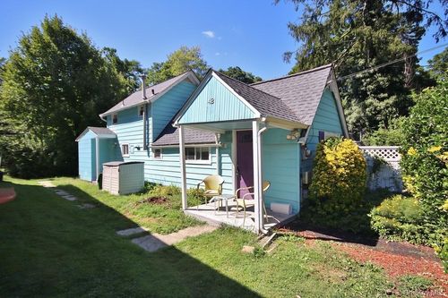 42 Campwoods Grounds, Ossining, NY, 10562-3703 | Card Image