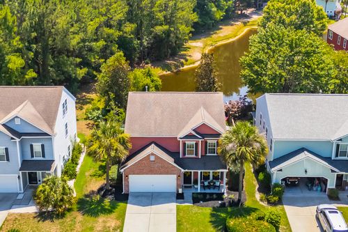 207 Nelliefield Creek Dr, Wando, SC, 29492-8314 | Card Image