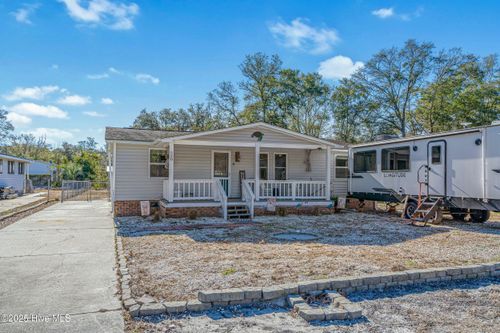 528 Live Oak Drive, Sunset Beach, NC, 28468 | Card Image