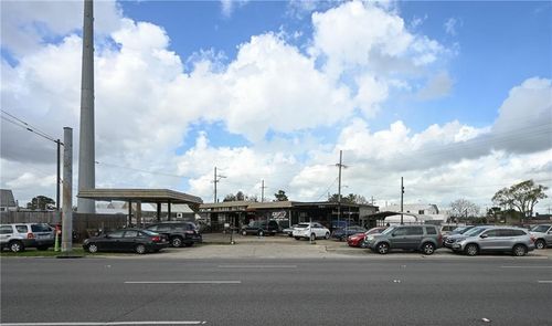 9317 Airline Hwy, New Orleans, LA, 70118-1868 | Card Image