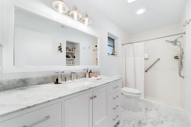 6438 Pointe Pleasant Cir, Condo with 2 bedrooms, 2 bathrooms and null parking in Delray Beach FL | Image 4