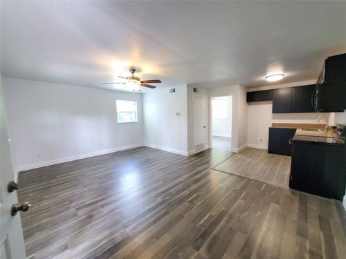 apt-4-2004 Wesley St, Greenville, TX, 75401-3396 | Card Image
