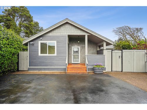 1626 Nw 21st St, Lincoln City, OR, 97367-3809 | Card Image