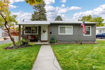 1108 Central Drive, House other with 3 bedrooms, 1 bathrooms and 1 parking in Coulee Dam WA | Image 2