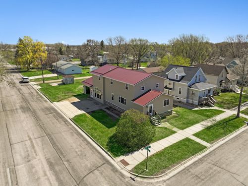 313 7th St W, Canby, MN, 56220-1027 | Card Image