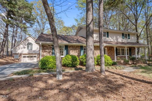 2421 Bonnie Brae Rd, Durham, NC, 27703-5817 | Card Image