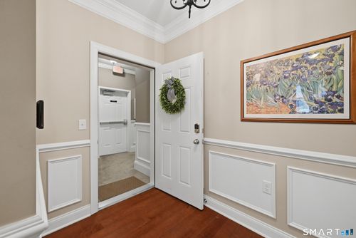 1011-1011 Brookside Ct, Newtown, CT, 06470-1276 | Card Image