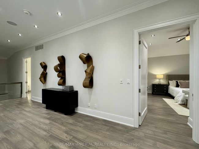 9 Hilda Ave, House other with 5 bedrooms, 6 bathrooms and 5 parking in North York ON | Image 31