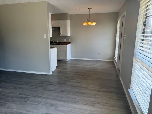 b-111 Peachtree Ct, Kennedale, TX, 76060-5473 | Card Image