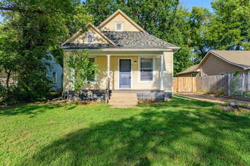 812 N Erie Ave, Wichita, KS, 67214-4757 | Card Image