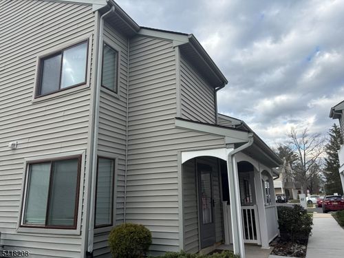 904 Gregorys Way, Voorhees, NJ, 08043-2057 | Card Image