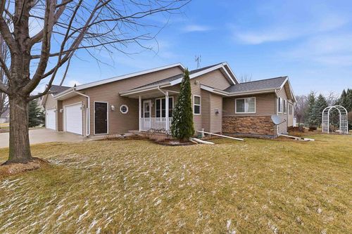 N6007 Westview Drive Drive, Fond Du Lac, WI, 54937 | Card Image