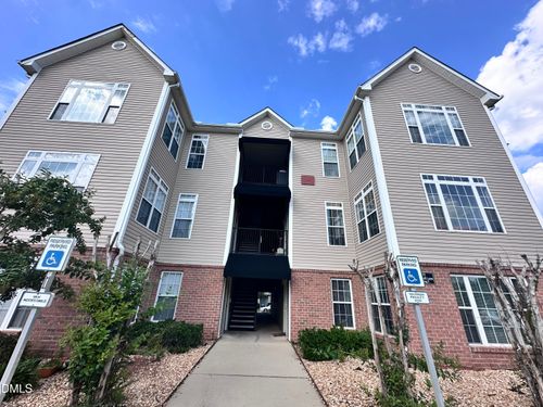 apt-203-2511 Huntscroft Ln, Raleigh, NC, 27617-8638 | Card Image