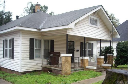 312 E Cedar St, Warren, AR, 71671-2914 | Card Image