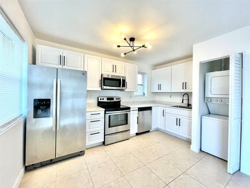 apt-20-4071 N Dixie Hwy, Oakland Park, FL, 33334-3060 | Card Image